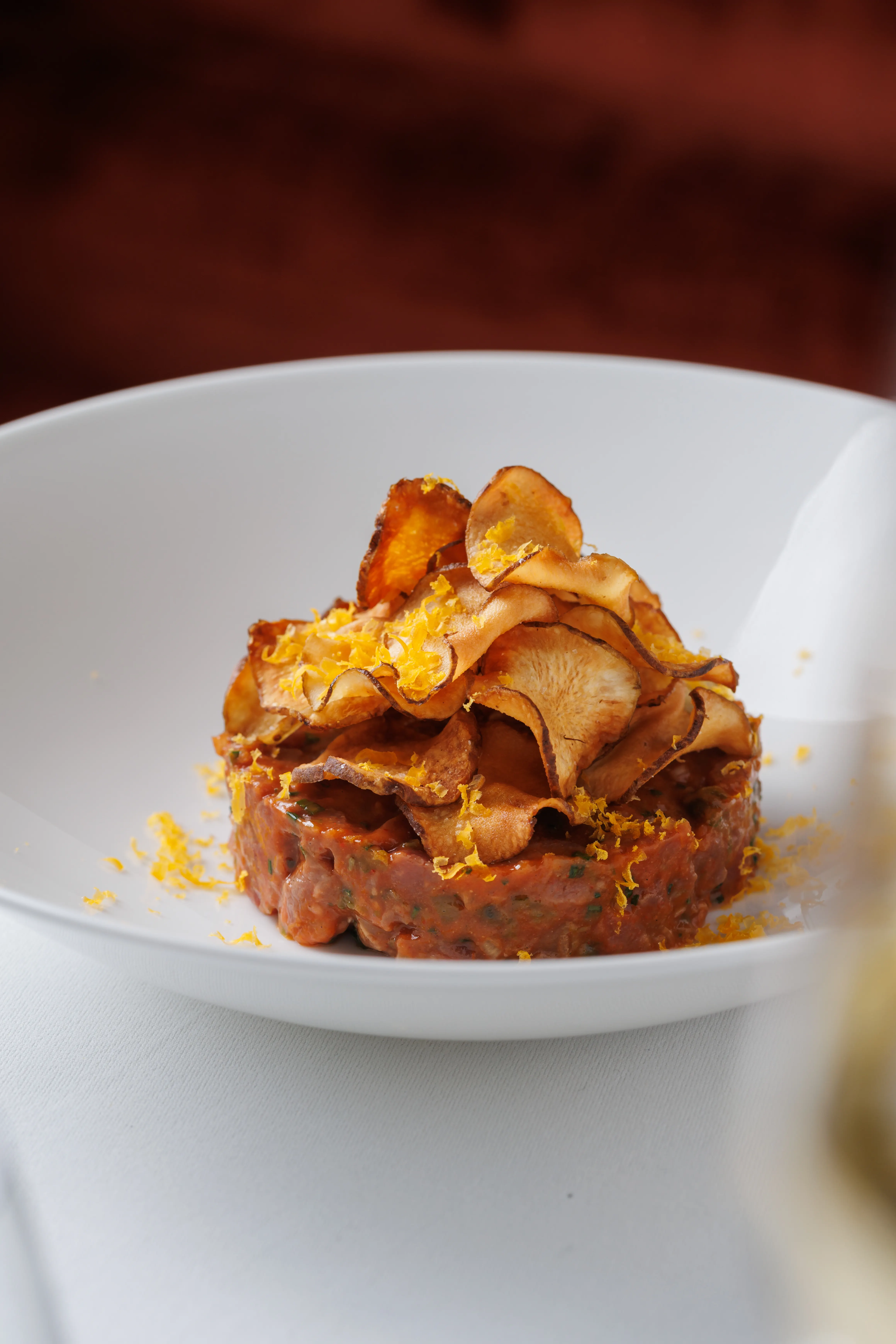 Beef tartare, crisp roots