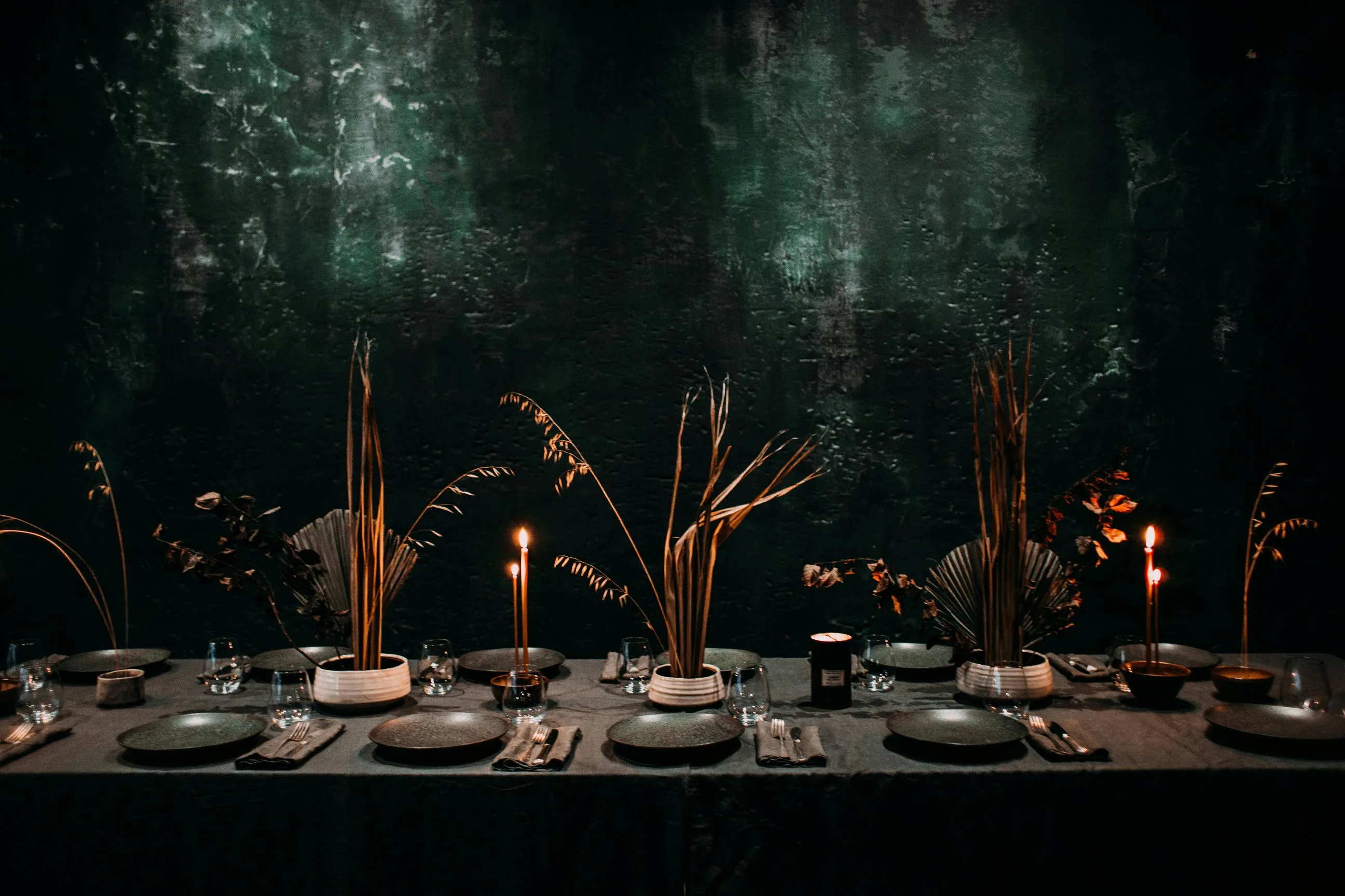 Atelier of Taste Dining Table